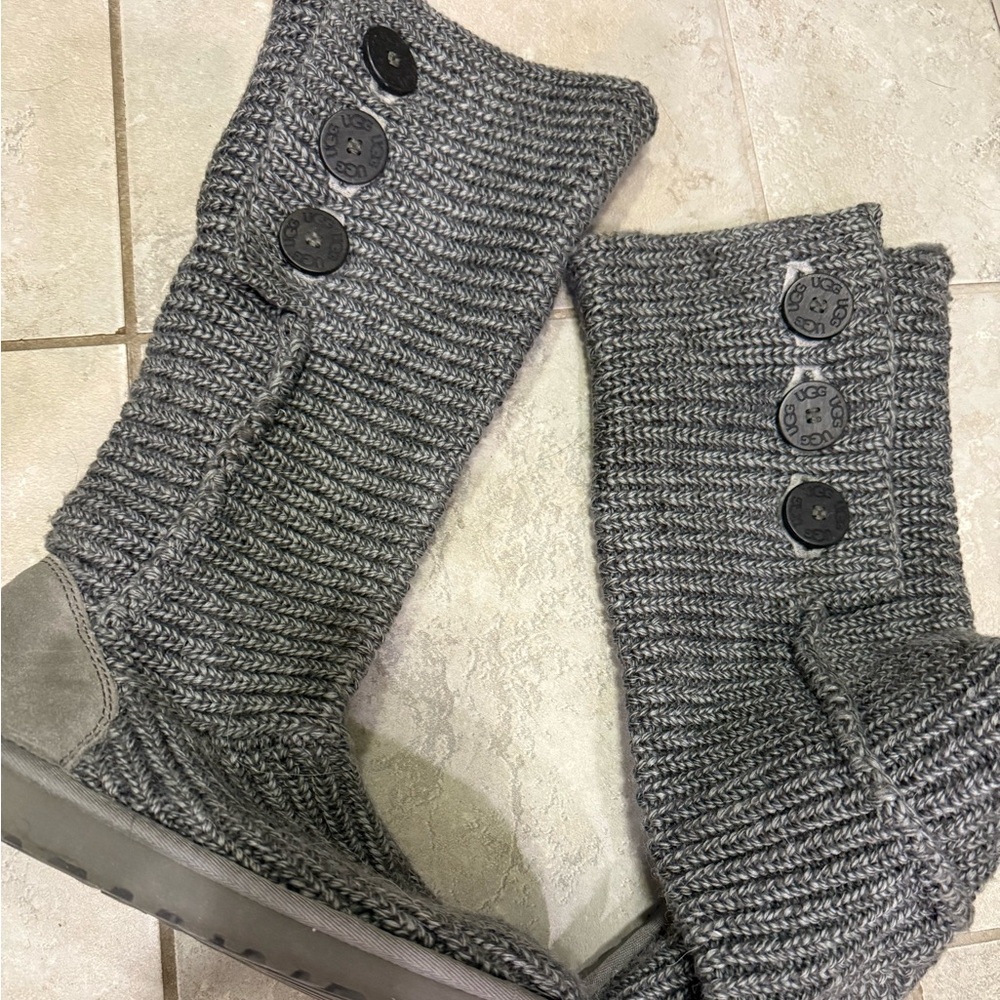 Ugg Carly boots